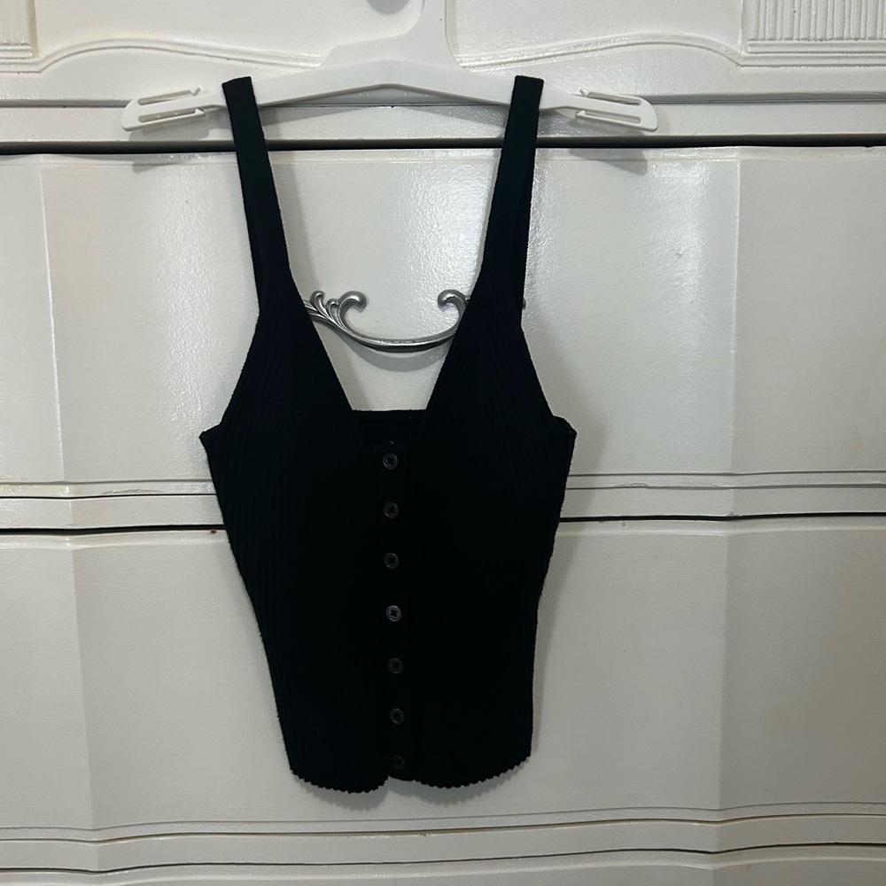 Aerie Black Woman’s Tank Top